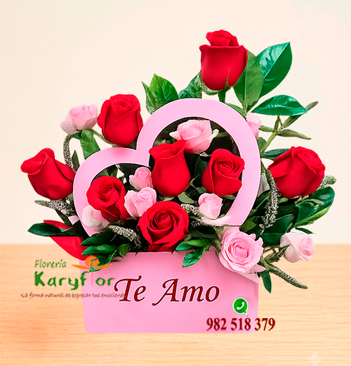 Arreglo 8 rosas<BR>AM Y AM 015
